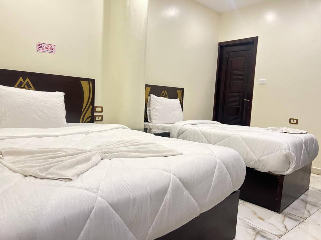 Kafret el-Gabal City Pyramids Inn المظهر الخارجي الصورة