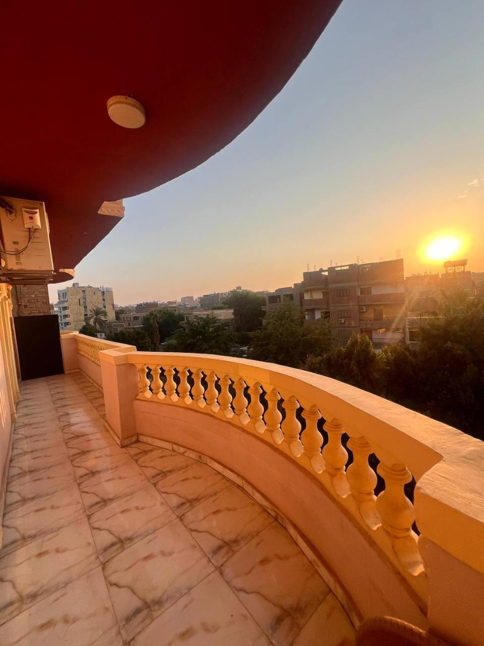 Kafret el-Gabal City Pyramids Inn المظهر الخارجي الصورة